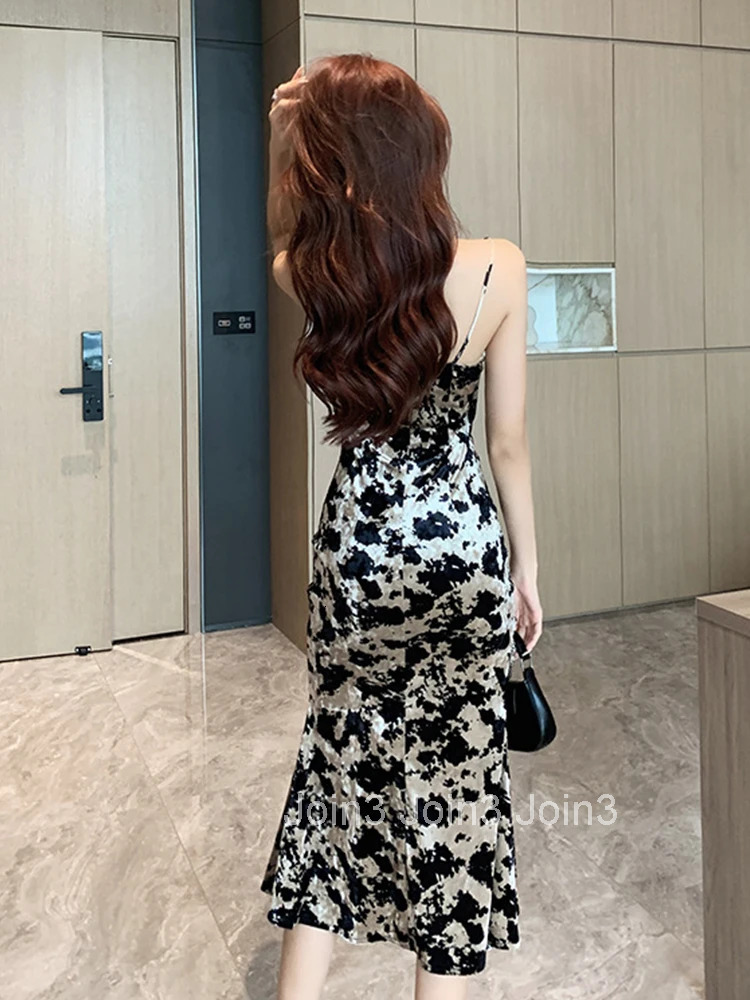 Fashion Spring Autumn Vintage Velvet Long Dress Women Clothing Elegant Pretty Print Sexy Strap Skinny Midi Robe Mujer Vestidos