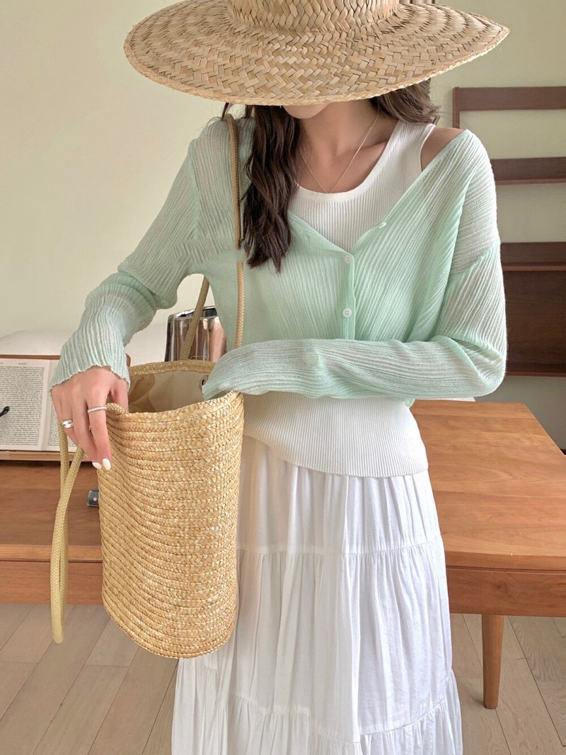 K1115 Summer thin ice silk knitted sweater for women sun protection cardigan outer wear short style with suspender skirt small coat shawl women
