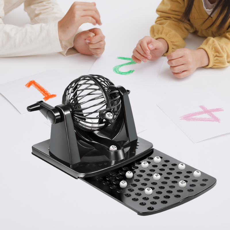 Simulate Luck: Enjoy an Engaging Bingo Challenge with this Multi-functional Game Set