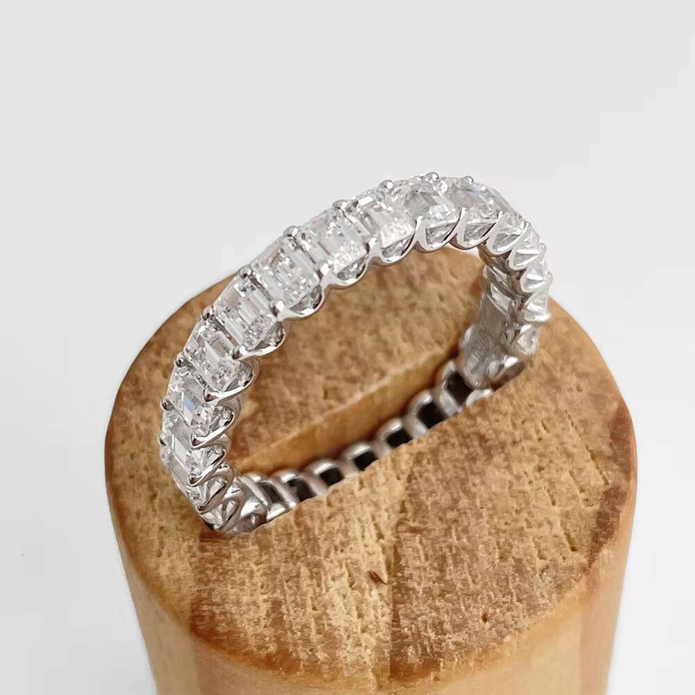 Luxury Carline Bridal Set - Classic Design Diamond-Like Moissanite & Zirconia Eternity Band