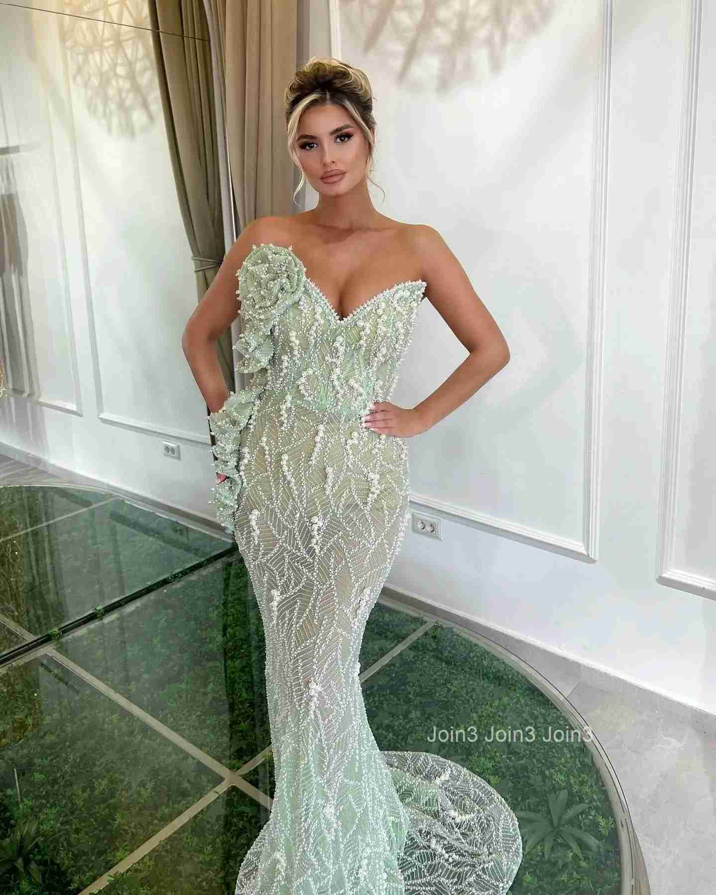 Womens Light Green Bandage Dress Sheer Tulle Leaf Embroidery Thin Straps Backless Mermaid Gown Green Accent Formal Party
