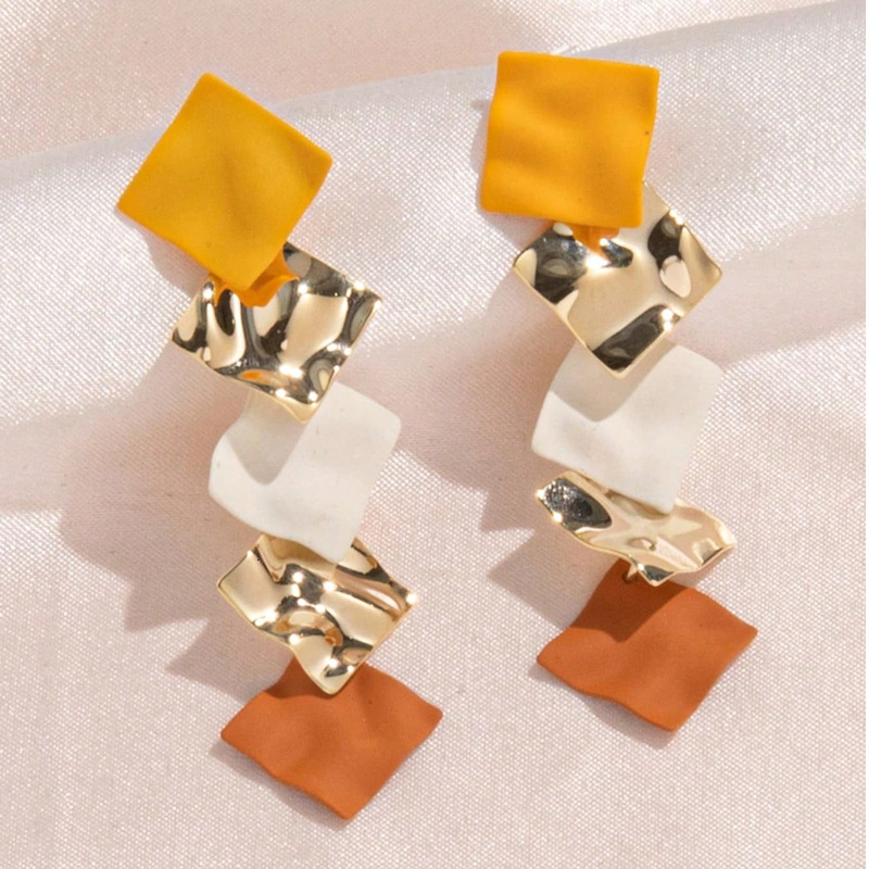 Japanese and Korean Style Pleated Irregular Long Design Earrings Personality Ear Jewelry