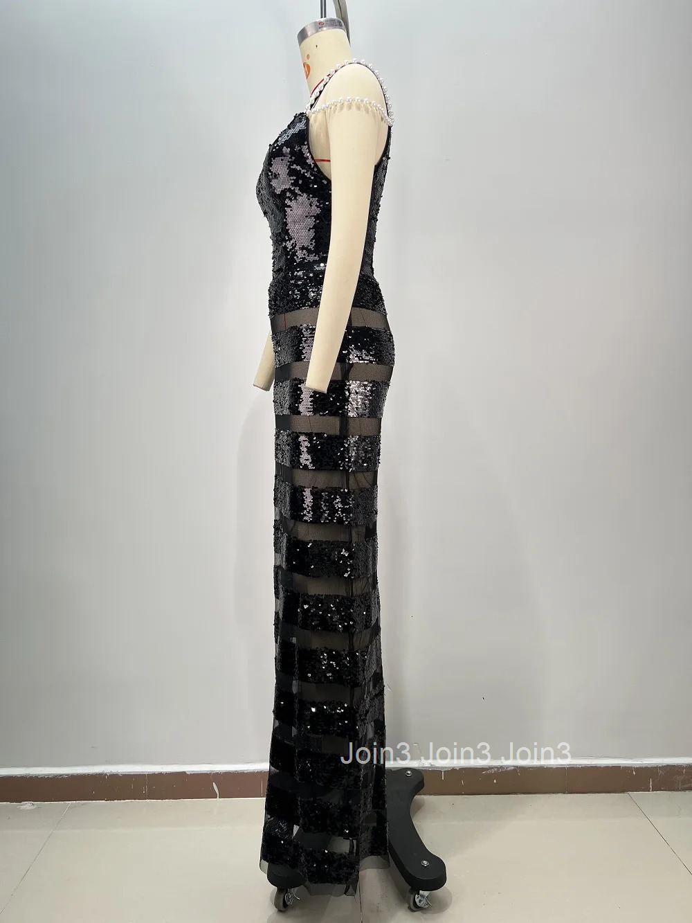 2025 Spring New Outfits For Women Fashion Sequins Beading Black Dress Sleeveless Sexy Gauze Splicing Red Carpet Tender Gown