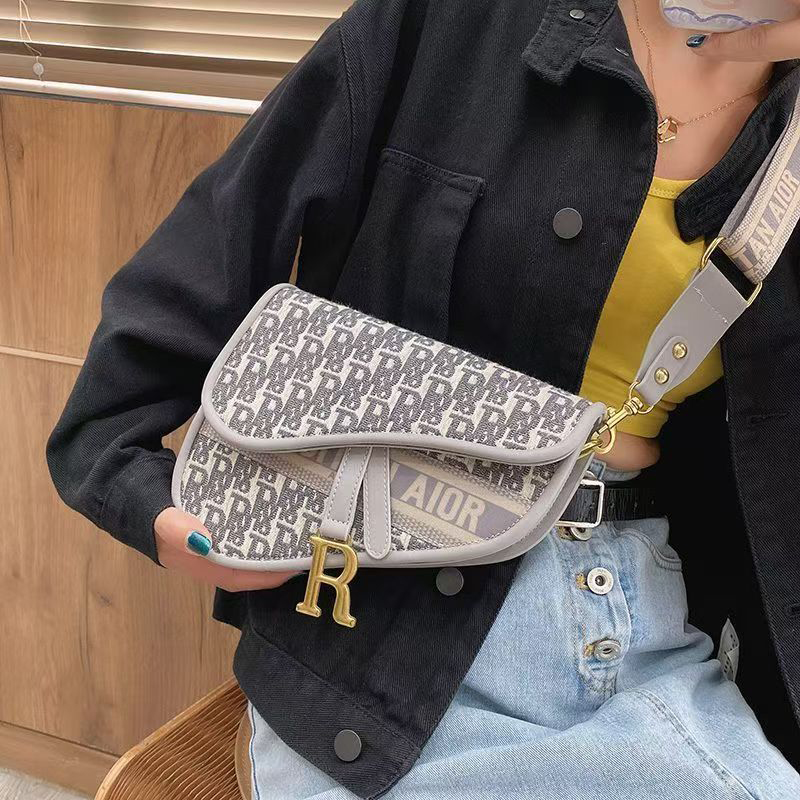 designer bags Women bags Trendy Small Clutch Purse Saddle Shoulder Bag Underarm Handbag Satchel HandBag Crossbody Bag 666