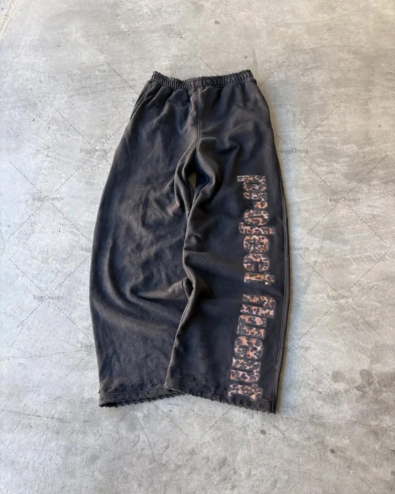 High Street Retro Streetwear Trousers Men Harajuku Y2K Leopard Print Letter Baggy Sweatpant Goth Hiphop Jogger 250614
