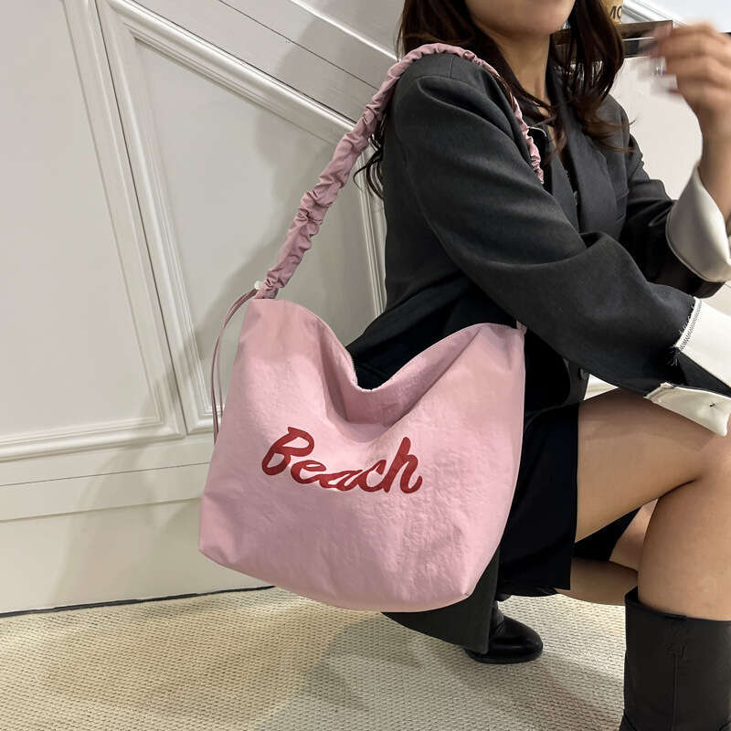 Crossbody Shoulder Trendy Versatile Tote Women New Fashion Pleated Nylon Bag Large Capacity for Work Commute