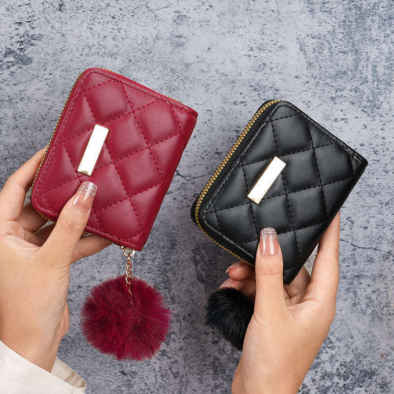 Women's Short Small Wallet 2025 New Quilted Embroidered Iron Piece Hanging Pom-Pom Coin Purse Card Holder Casual Mini Bag
