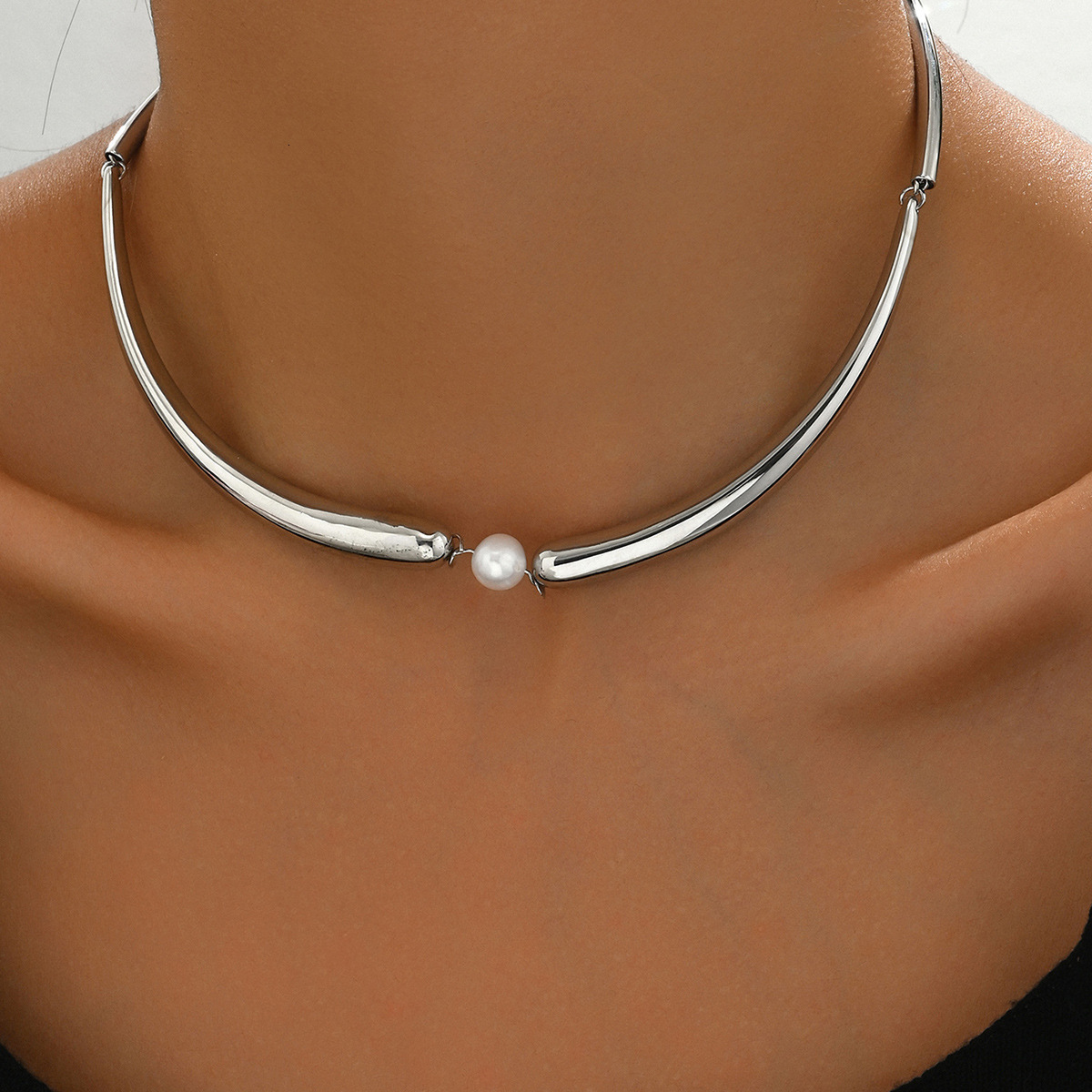 Unique Designer Geometric Hook Pearl Choker Long Necklace Women's Jewelry