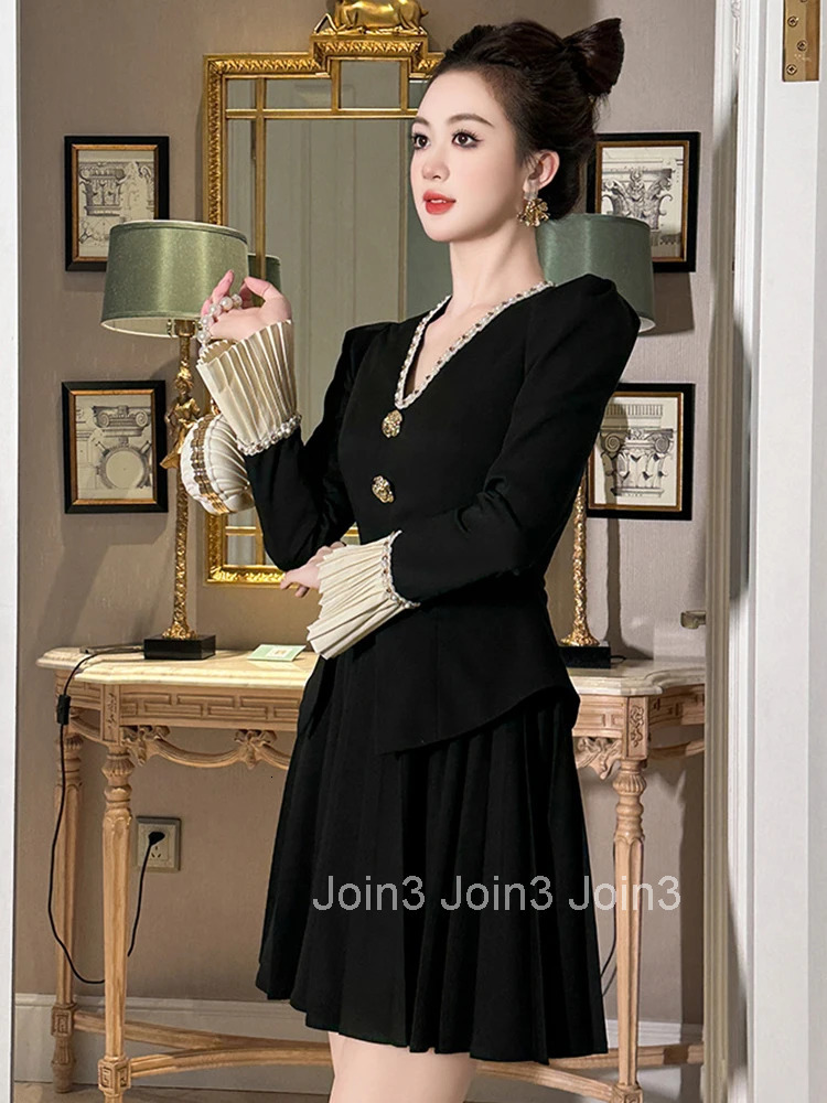 Women Clothes Formal Occasion Black Fake 2-Piece V-Neck Slim Pleated Mini Short Dress Elegant Fashion Party Vestido Casual Sweet