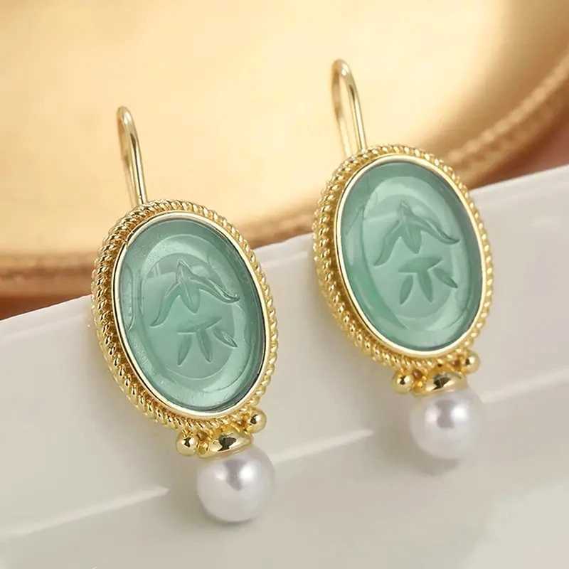 Huitan Graceful Simulated Pearl Drop Earrings La Temperament Elegant Accories Gold Color Green Pendant Jewelry for PartyXJ250623