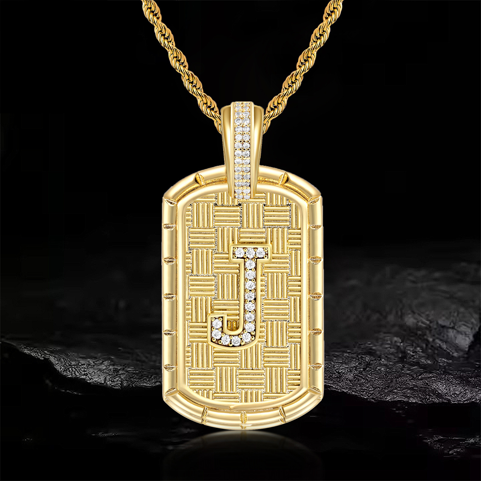 Hip Hop druzy jewelry 26 Letter Diamond Inlaid Pendant Necklace Creative Square Plate Jewelry with Personalized Design
