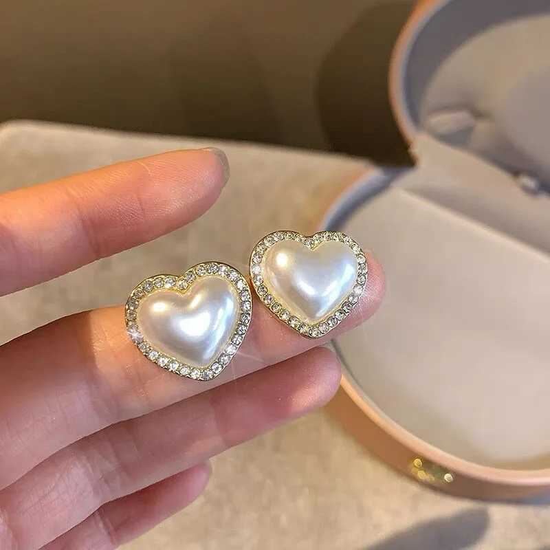 Vintage Charm Heart Shed Imitation Pearl rhinestone Earrings For Women Classics Romance Statement Girls Jewelry GiftsXJ250623