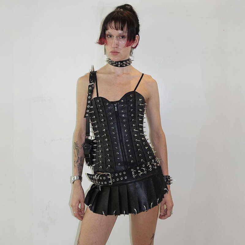 Street Punk Style Velcro One-Piece Leather Personality Heavy Metal Ring Buckle Sexy Mini Skirt B5