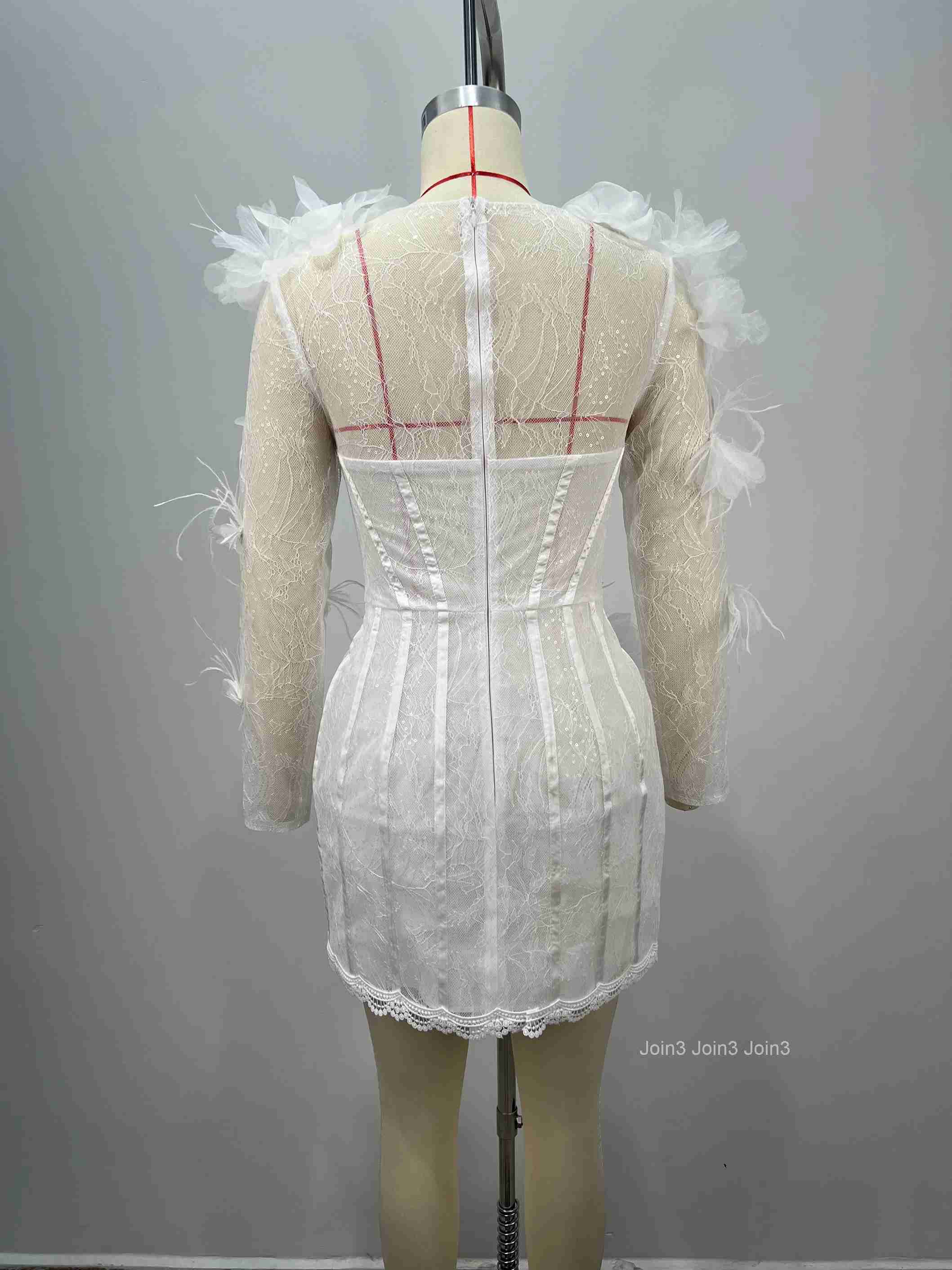 Elegant White Floral Lace Evening Dress Slim Fit Long Sleeve Feather Trim Wedding Party Guest Formal Events Luxury Gown