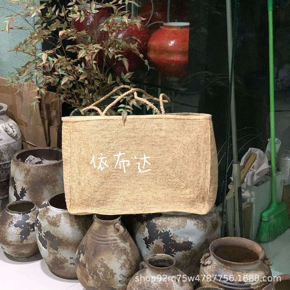 Beach Bag Luxury Straw Bag Straw Tote High Quality Raffia Crossbody Extra Large Size Tote Handmade Crochet Straw Shoulder Bag