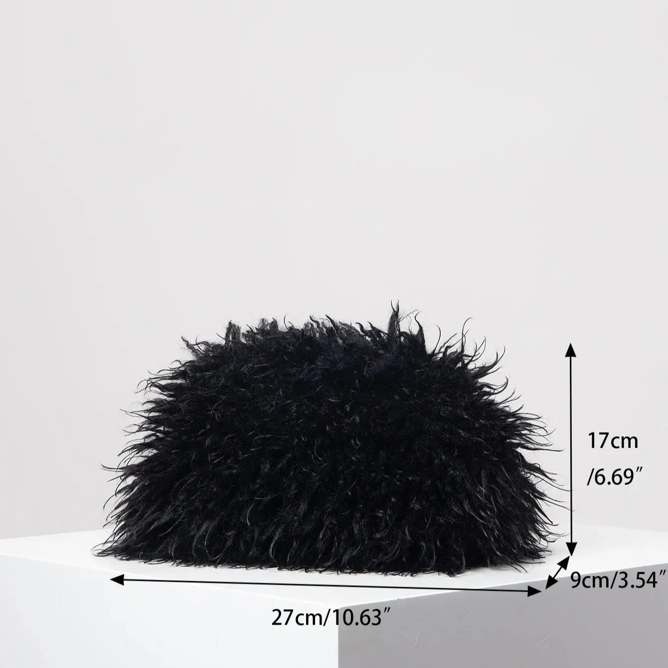 Y2K Plush Clutch Bag Candy-Colored Womens Clip Bag Elegant Evening Bag Womens Dress Party Wedding Item Cute Charming Girl Wallet Random Pattern 250617