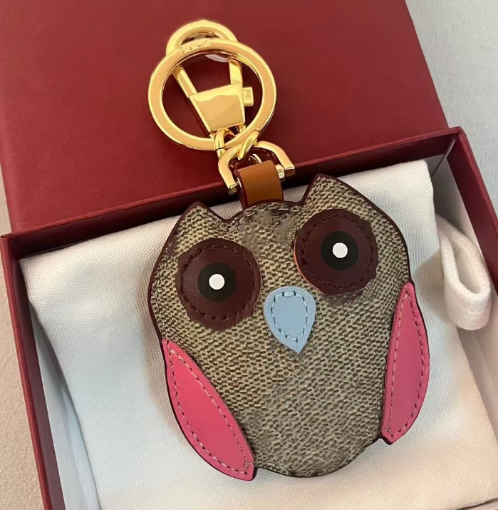 Keychains Lanyards Trendy Designer bag charm Lady Upscale Leather Cartoon owls cat heads Leather Key ring Pendant - Perfect gift for Her
