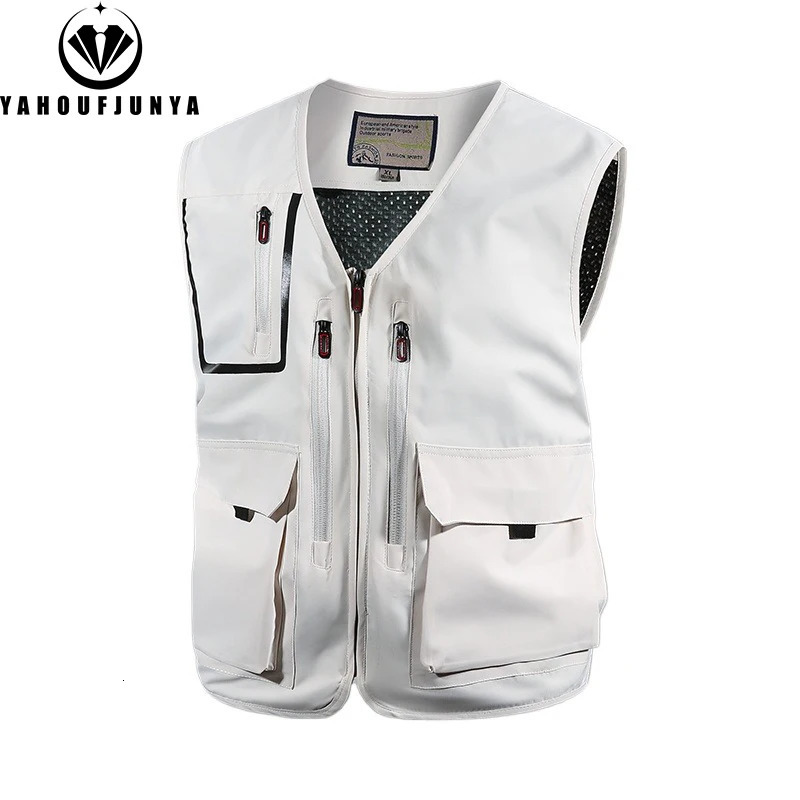 2025 Summer Men Many Pocket Thin Tool Outdoor Casual Vest Men Camping Fishing Breathable Loose Sleeveless Vest Male Waistcoat 250617