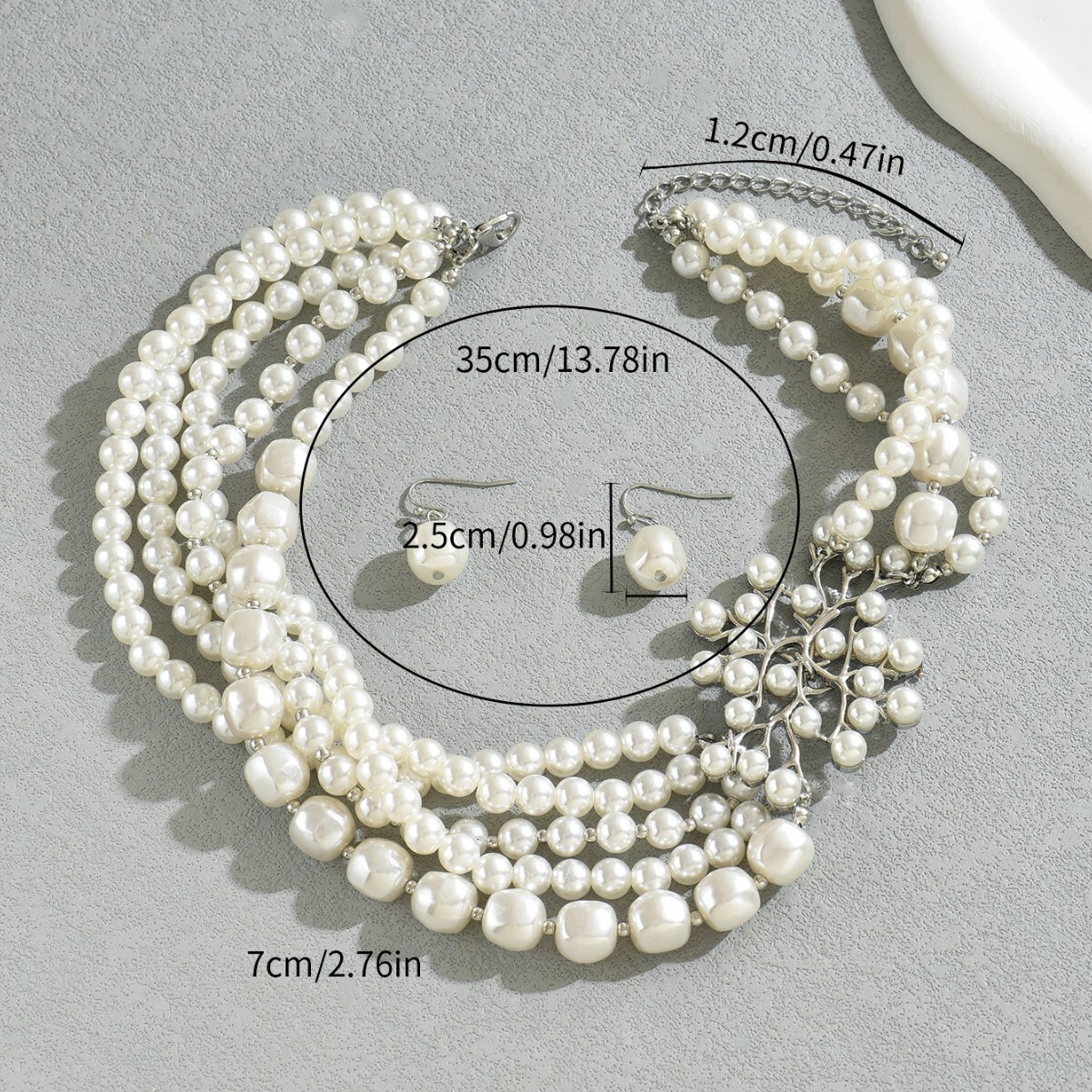 Fashion Women's Jewelry Set Personality Pearl Necklace Design High-end Earrings
