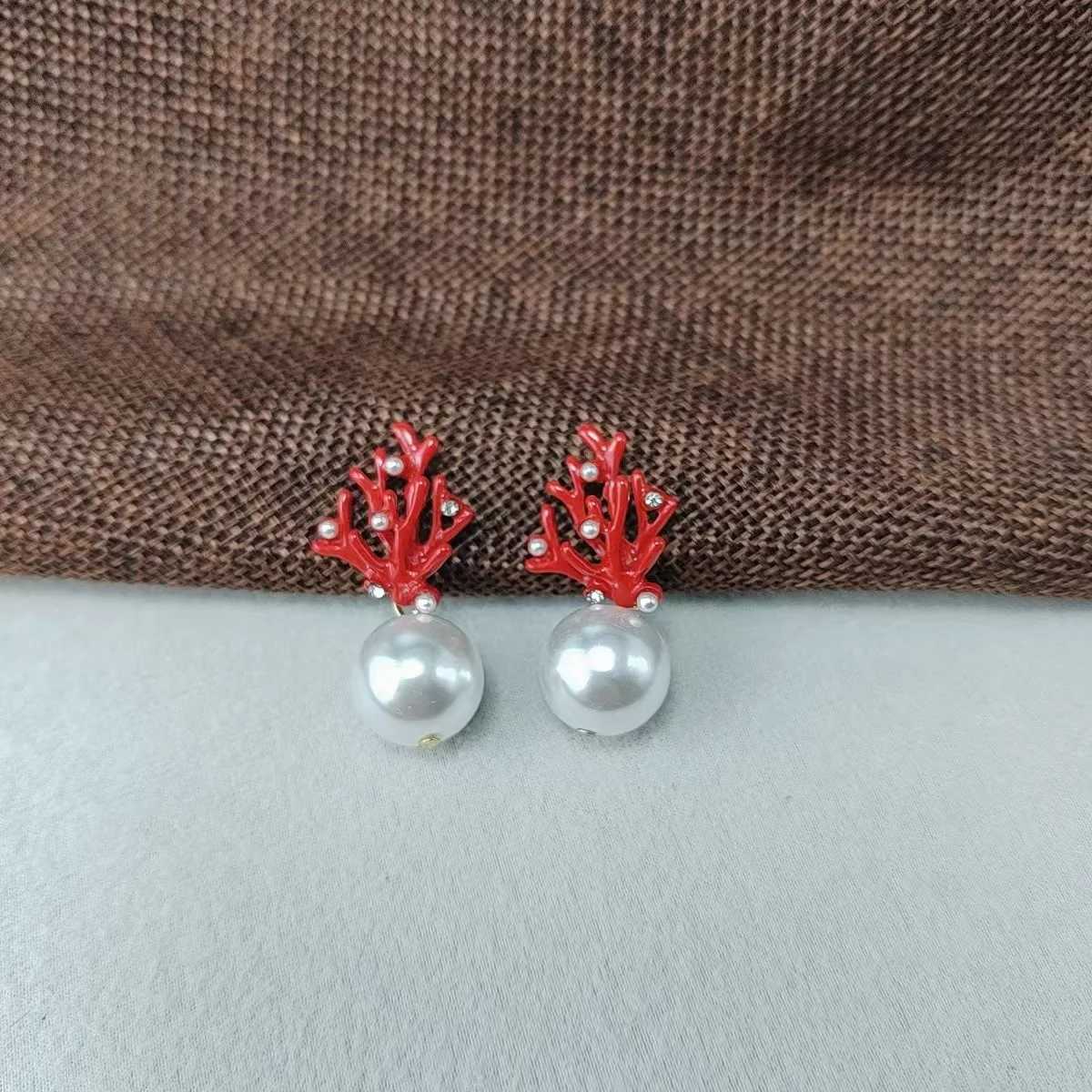 2024 Chic Jewelry Accessories Womens Fashion Faux Pearl Drop Red Coral Branch Statement Earrings with Mini RhinestonesXJ250623