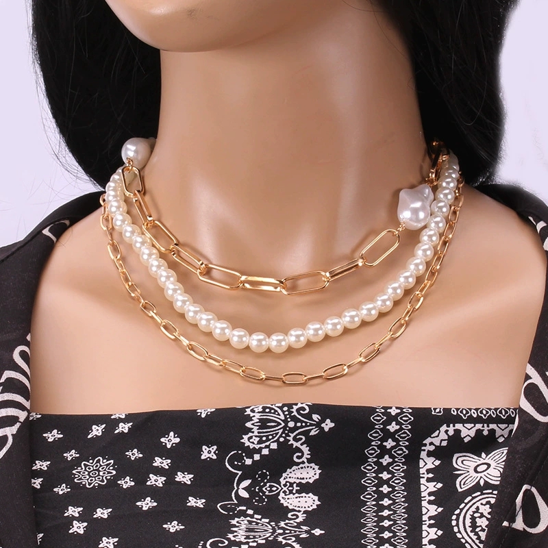 Elegant Retro-Inspired Multi-Faceted Horse Whipped Chain & Uniquely Shaped Pearl Jewelry