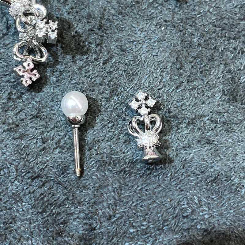 1pcs New Crown Pearl 316L Stainless Steel Spiral Ear Bone New Fashion Y2K Earrings for Women Ear Piercing Cochlea JewelryXJ250623