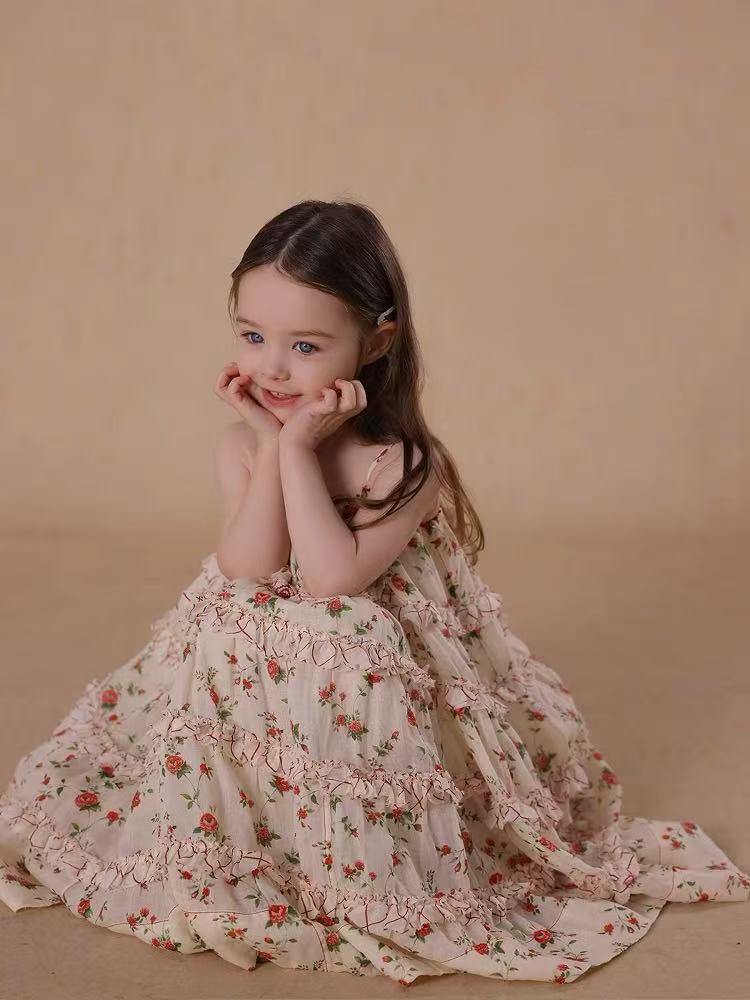 Girls' printed camisole dress is fashionable and casual