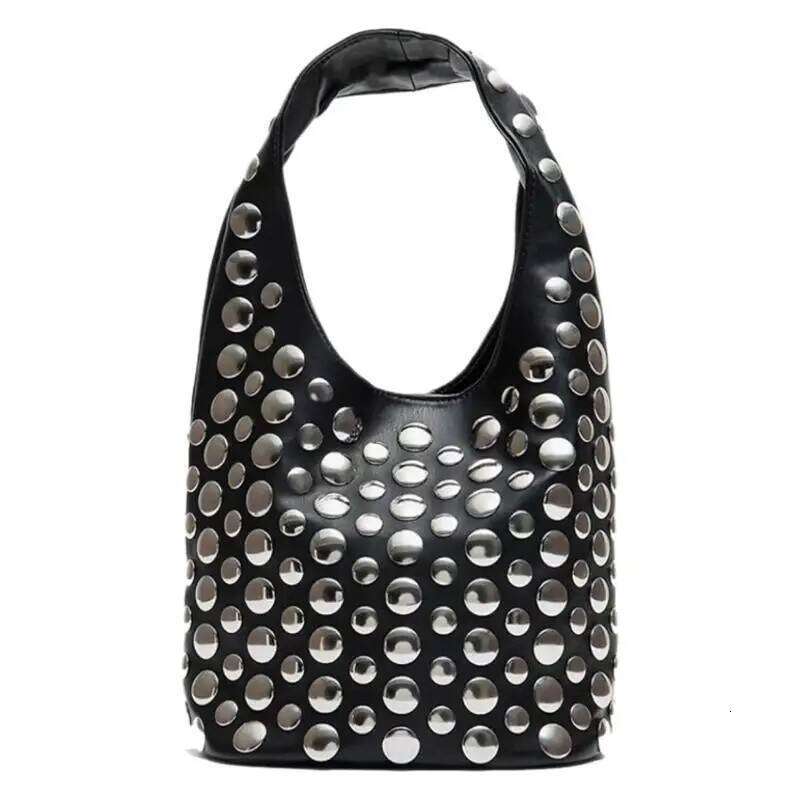 Women's Bags Designer Fashionable Studded Purses Shoulder Hobo Punk Women Bucket Bag Purse Vegan Leather Designer Handbags Streetwear