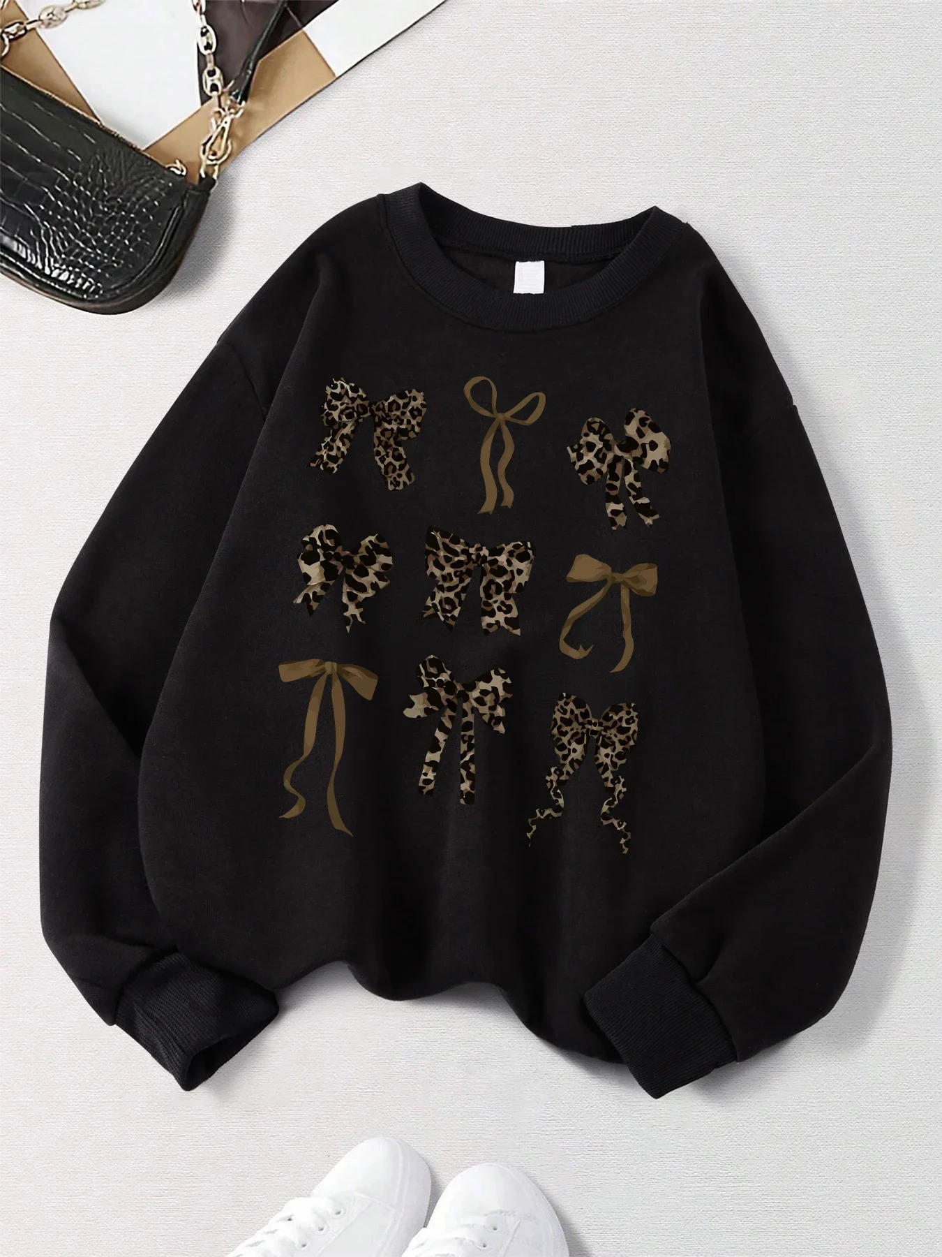 Retro Leopard Print Bow Printed Women Hoodies All-Match Comics Hoody Fleece Casual Clothes Street Hip Hop Pullover Woman 250617