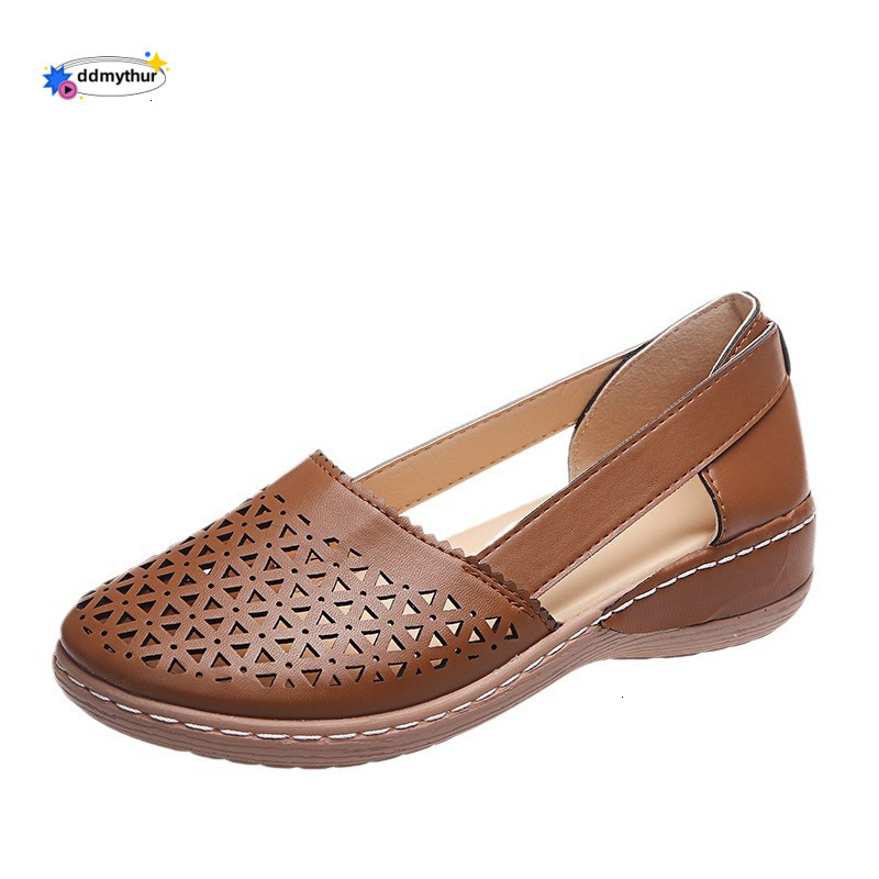 New Style Hole 2023 Summer Shoes Round Toe Wedge Large Size Flat Women's Sandals ddmythur