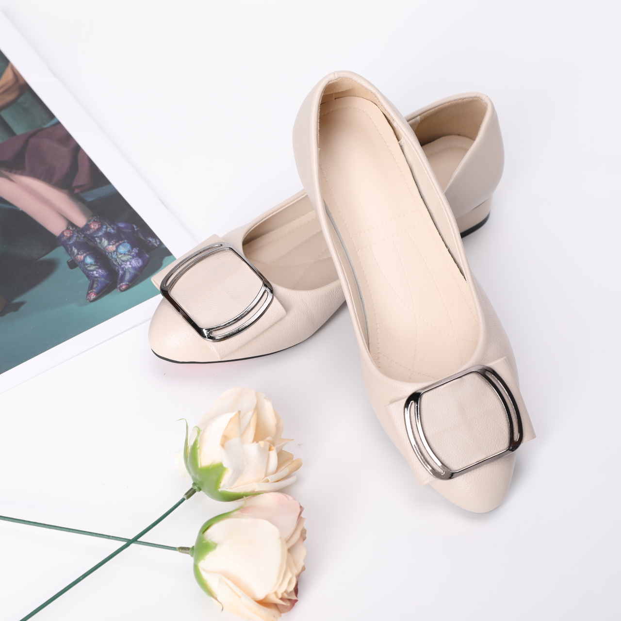 5536-Women's spring new fashion pointed toe cover with thick sole suitable for parties and office ladies light metal buckle
