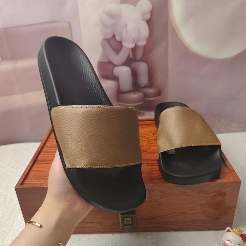 Designer Sandals Ladies Sandals lippers women Summer Shoes Shoes Outdoor Beach Slippers Ladies Classic Fashion Casual slides D11