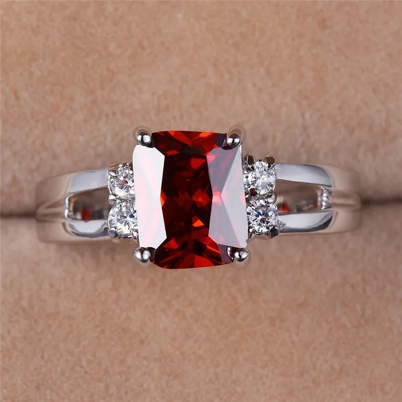 Female Crystal Red Zircon Stone Engagement Ring Cute Wedding Jewelry For Women 250617