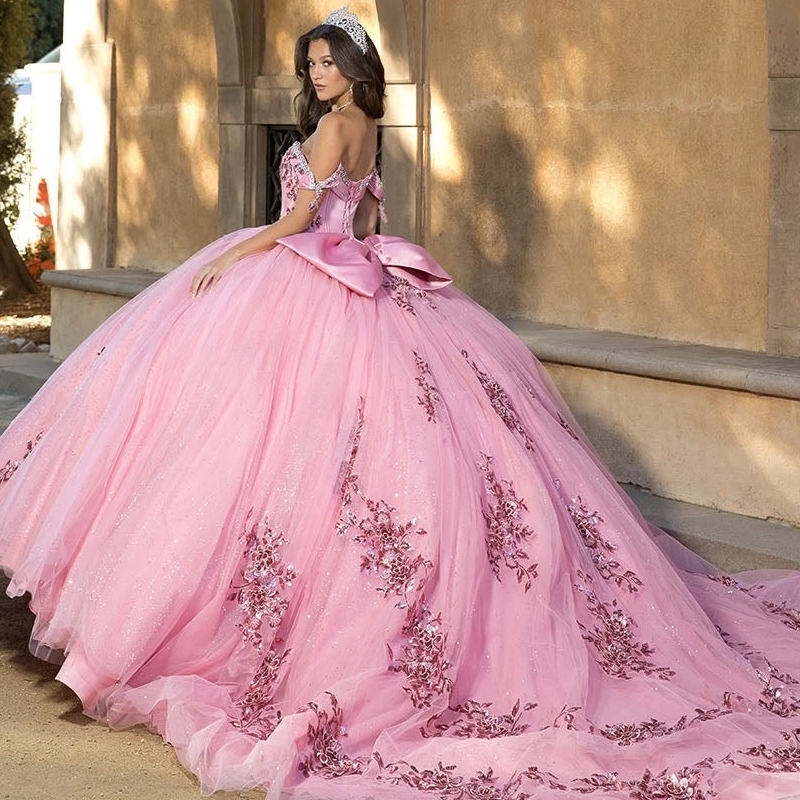 Pink Shiny Ball Gown Quinceanera Dresses Floral Applique Beading Crystal Bow Tull Corset Sweet 16 Dress Vestidos De 15 Anos