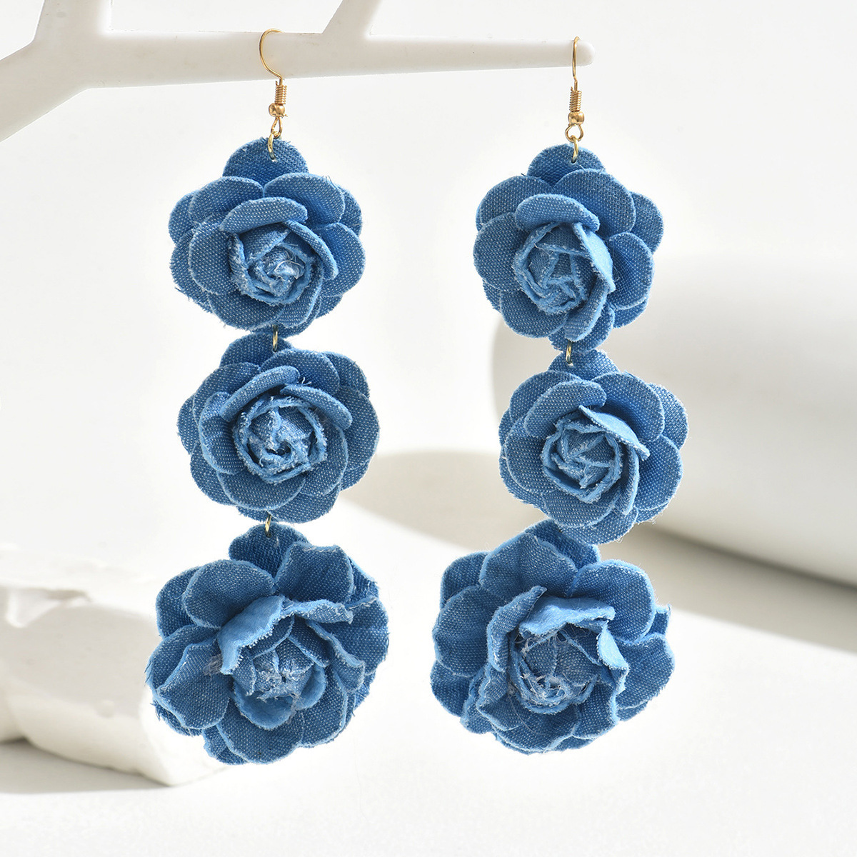 Minimalist Fresh Japanese and Korean Style Women's Flower Fabric Design Stud High-end Earrings