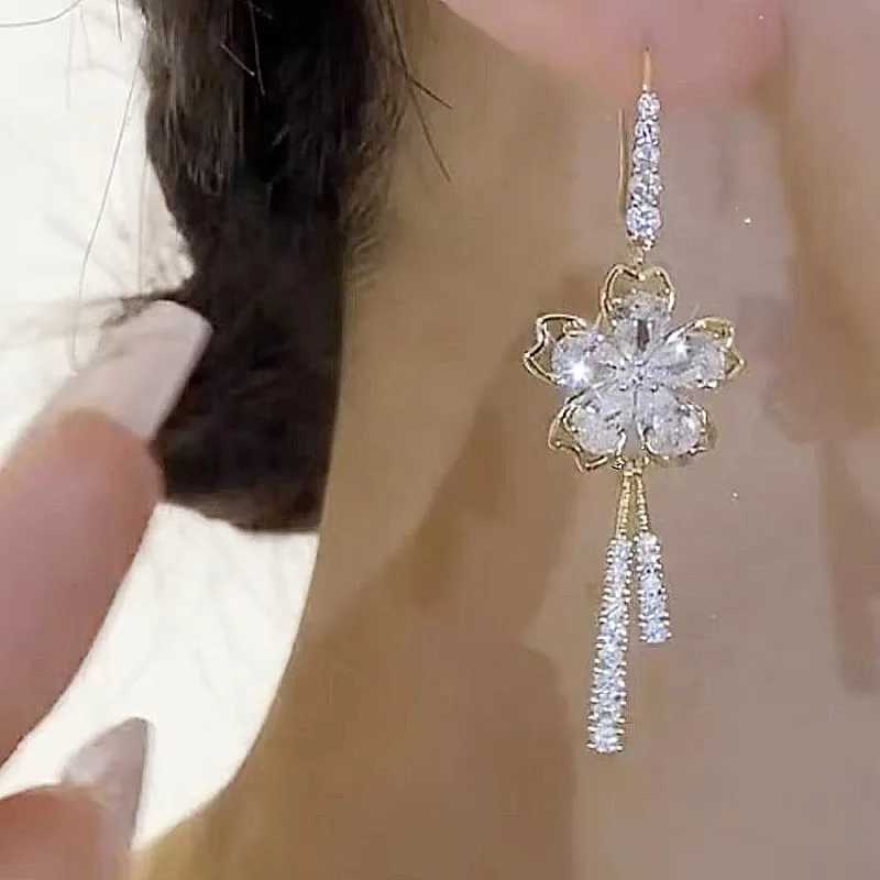 New Exquisite Luxury Zircon Flower Tassel Earrings For Women Personality Fashion Earrings Wedding Party Jewelry Christmas Gifts XJ250623