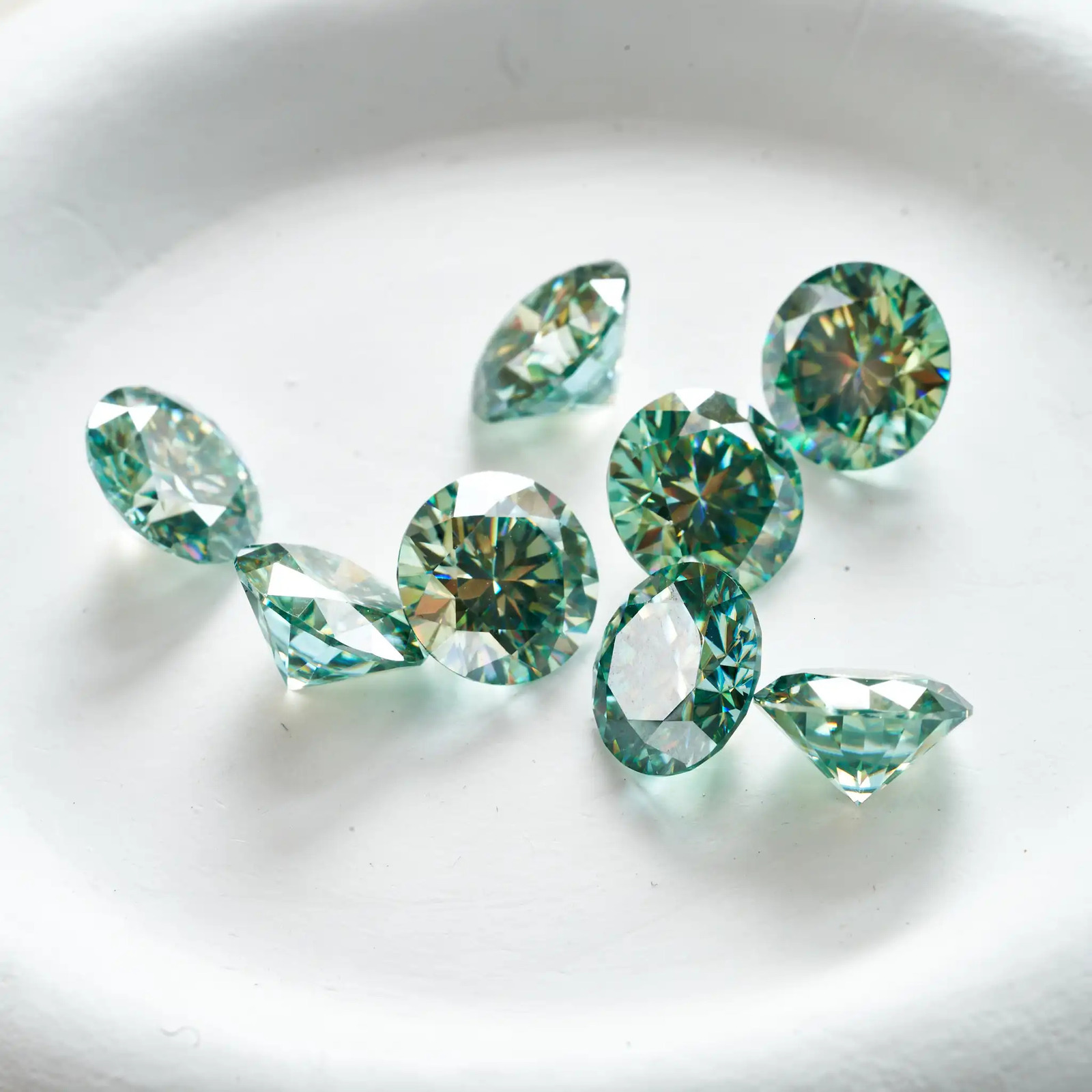 0.1-5CT bluegreen Color VVS1 3EX Cut Light Blue Green color Loose Stone Certified GRA DIY silver Jewelry 250617