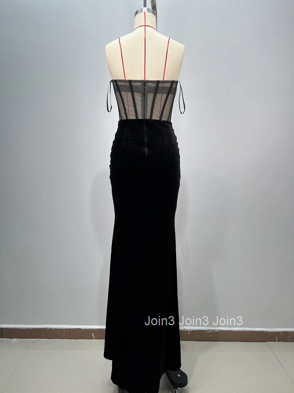 Black Bodycone Strapless Dress For Women Fashion V-Neck Diamonds Embelling Sleeveless Shirring Design Chic Red Carpet GownGown