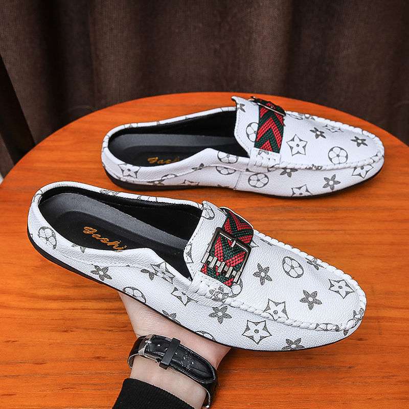 Designer shoes, men's shoes, summer breathable white sneakers, new fashionable casual board shoes, one-legged toe cover, half-drag, no heel shoes