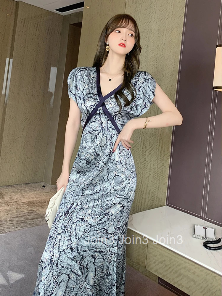 New Arrival Fashion Korean Style Beach Party Dress Women Elegant Summer Short Sleeve Temperament OL Simple Print Trumpet Dress