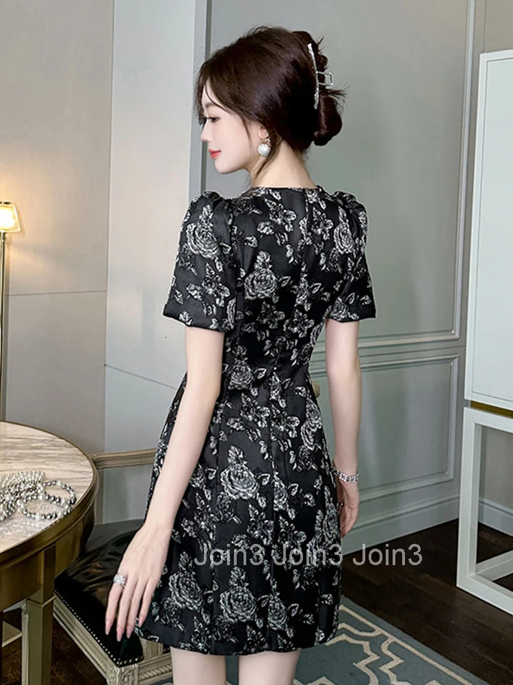 Summer Fashion Jacquard Elegant Luxury Retro O-Neck A-Line Dress Women Clothes Puff Sleeve Slim Short Party Prom Vestidos Fiesta