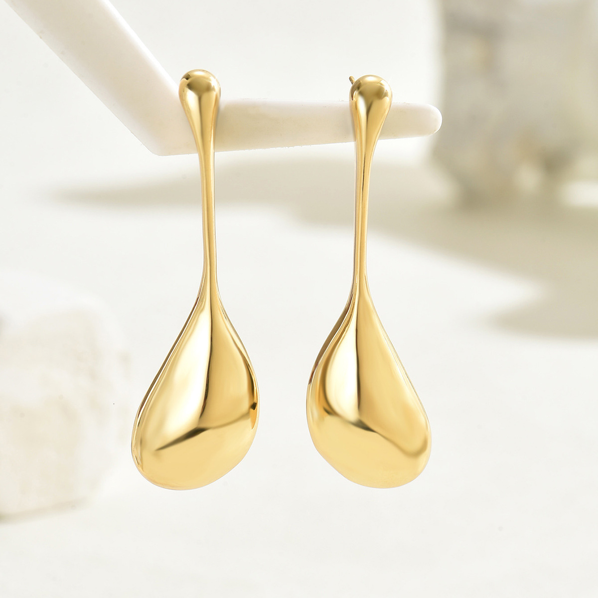 Ounai Fashion Commuter Style Water Drop Women, Unique Irregular Design Stud Earrings for Women