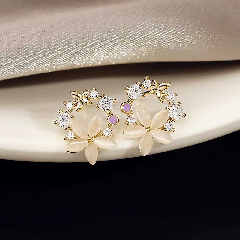 Tren Flower Butterfly Women Stud Earrings Bling Shining Rhinestone Crystal Earrings Wedding Party Jewelry Korean Style XJ250623