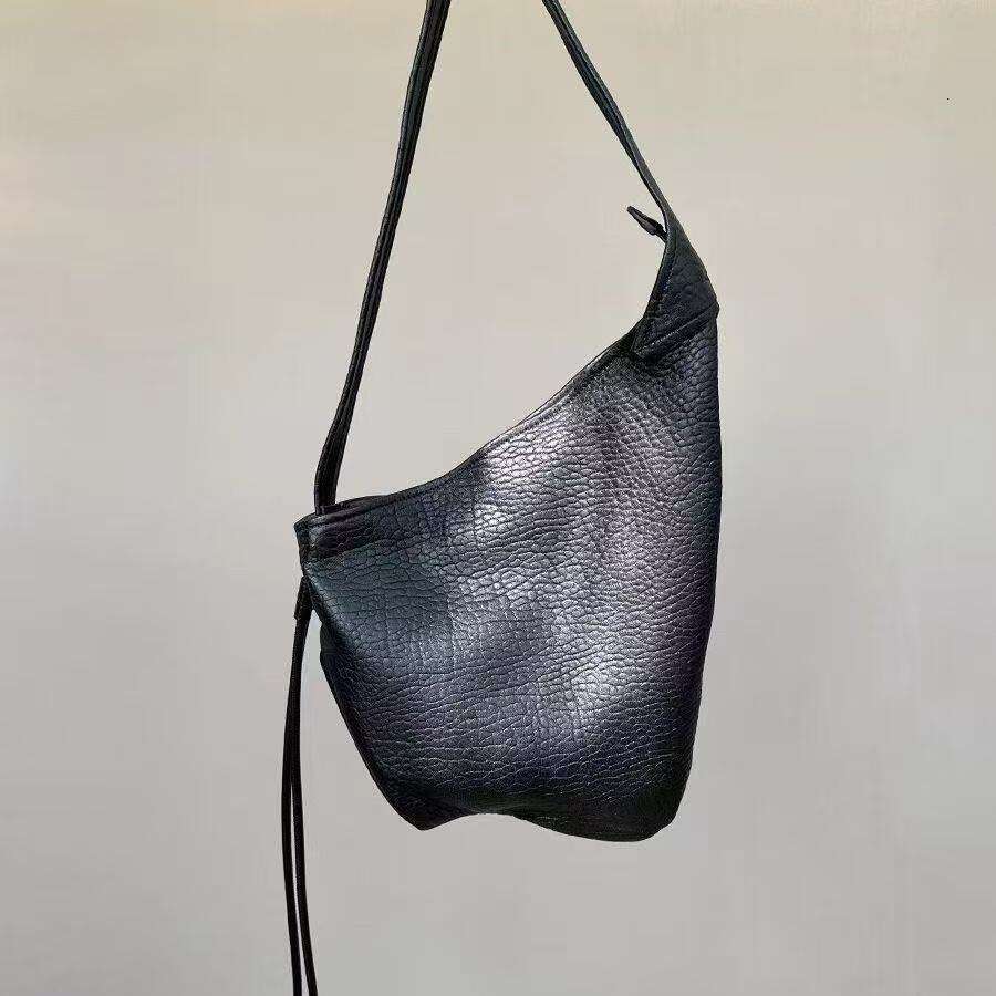 Textured Croissant Niche Lazy HOBO Dumpling Underarm Soft Leather Tote Shoulder Crossbody Bag for Women