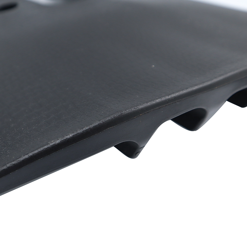 Marine hydrofoil stabilizer with hydrofoil blades suitable for engines ranging from 8 horsepower to 40 horsepower