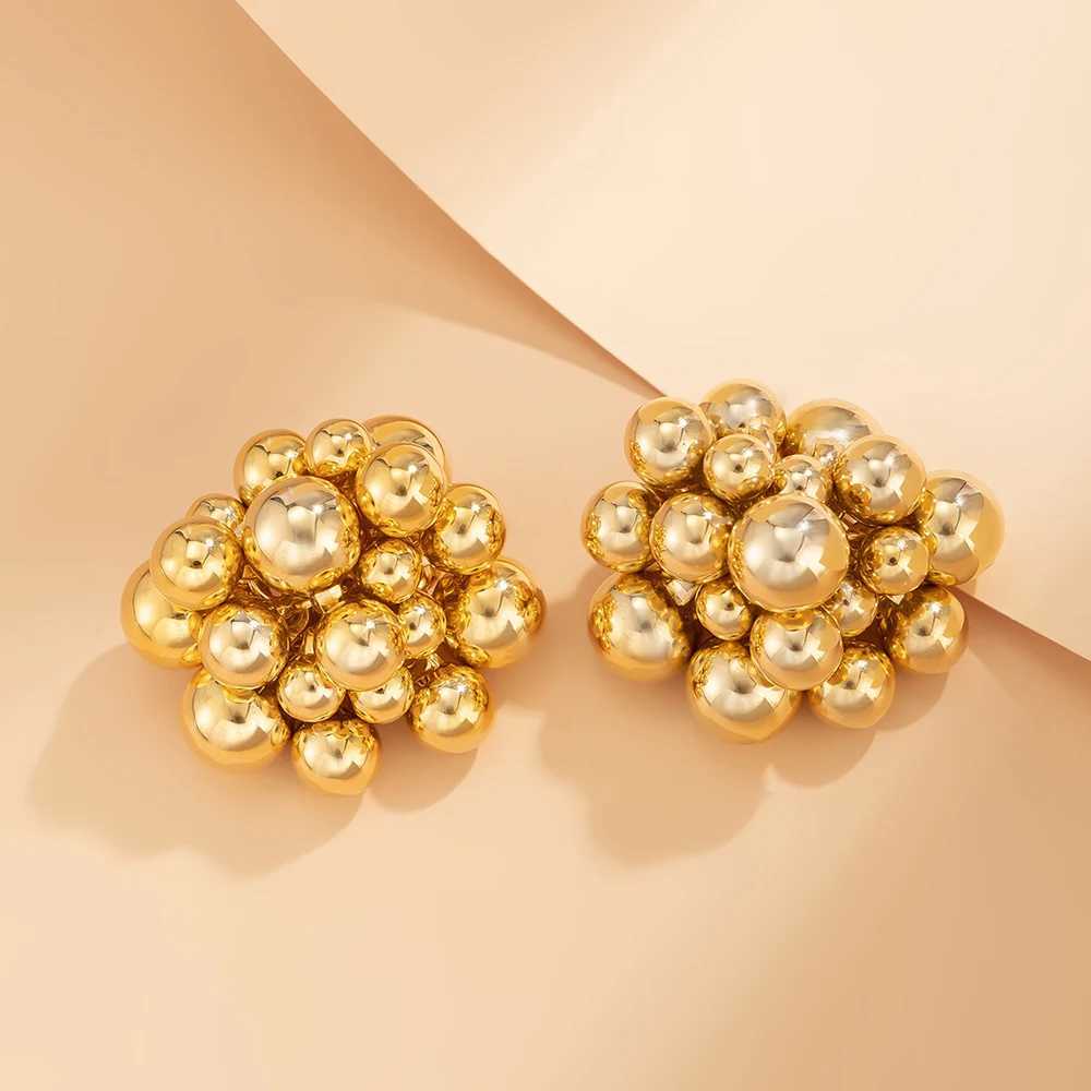 Fashion Metal Geometric Beaded Earrings for Women Exaggerated Hot-selling Bead Earrings Versatile 2025 XJ250623