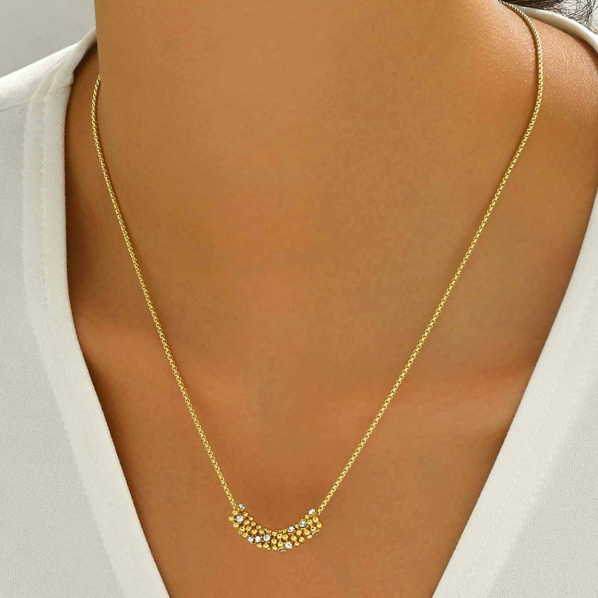 Fashion Women's Inlaid Geometric Design Clavicle Chain High-End Pendant Necklace