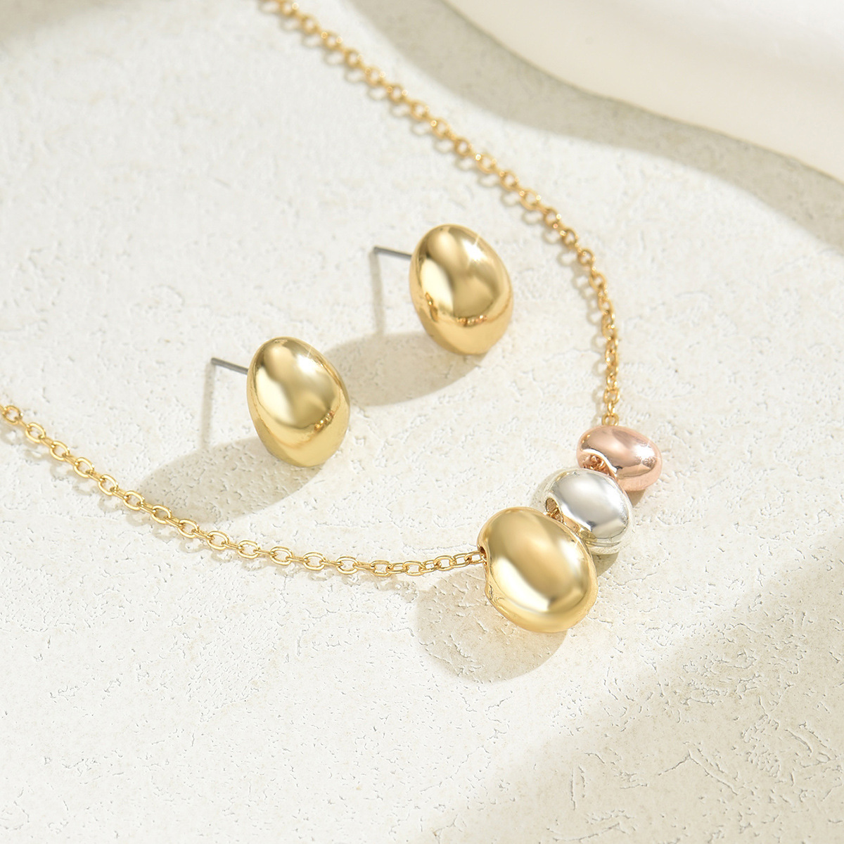 Light Necklace For Women, Unique Round Electroplated Design Earrings Set