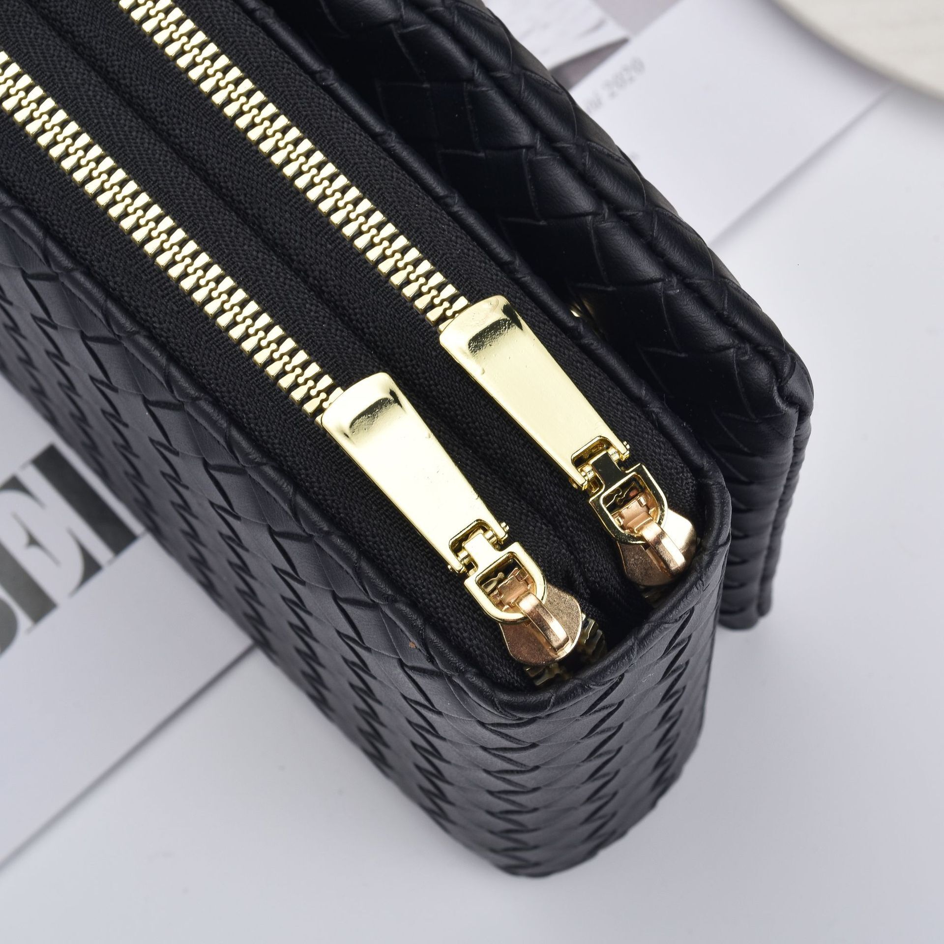 Free Shipping 2025 New Designer Bag Cross-border New Women's Simple Korean Style Wallet Double Zipper Bag Woven Texture Shoulder Crossbody Bag