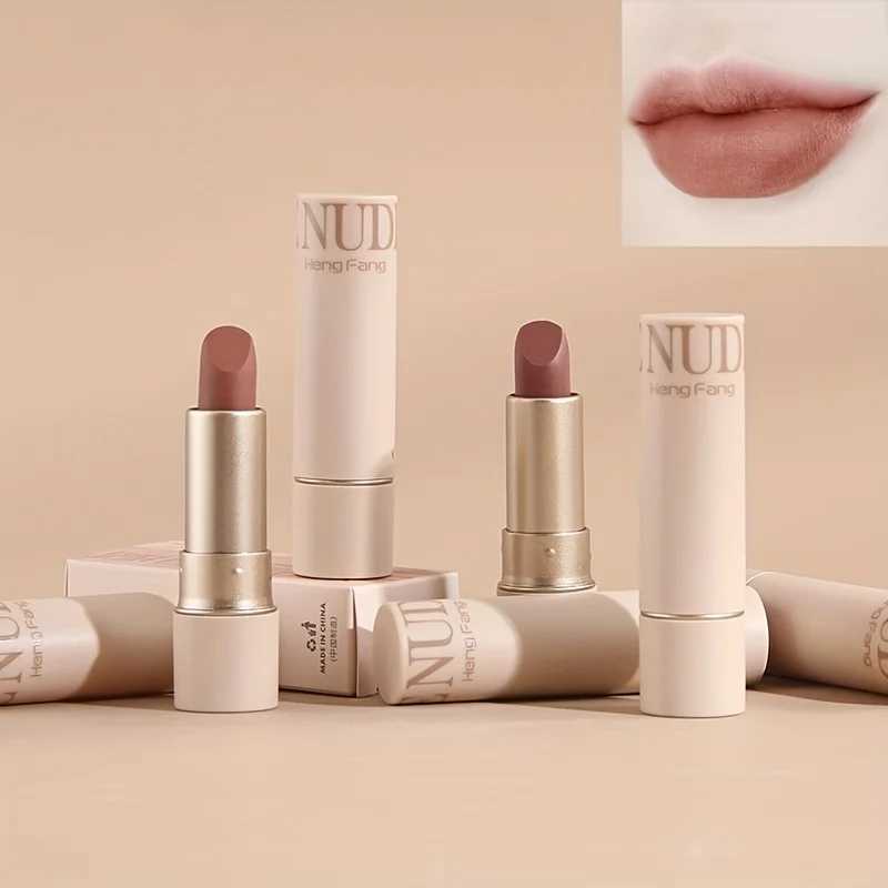 Matte Velvet Liquid Lipstick - Hafif Uzun mrl Su Geirmez ift Yzey Uyumlu Nemlendirici Yksek Pigmentli Parlatc XJ250623